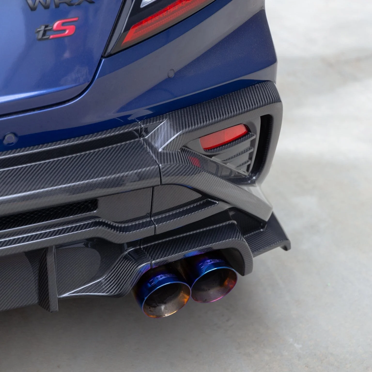 AXIS PARTS Rear Bumper Cover (3-Piece) For 2022+ Subaru WRX VB [Dry Carbon Fibre] - Image 6