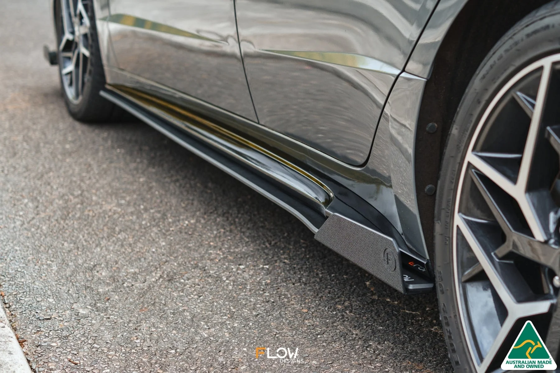 Flow Designs DN8 Sonata N Line (2020) Side Skirt Splitter Winglets - Pair - Image 4