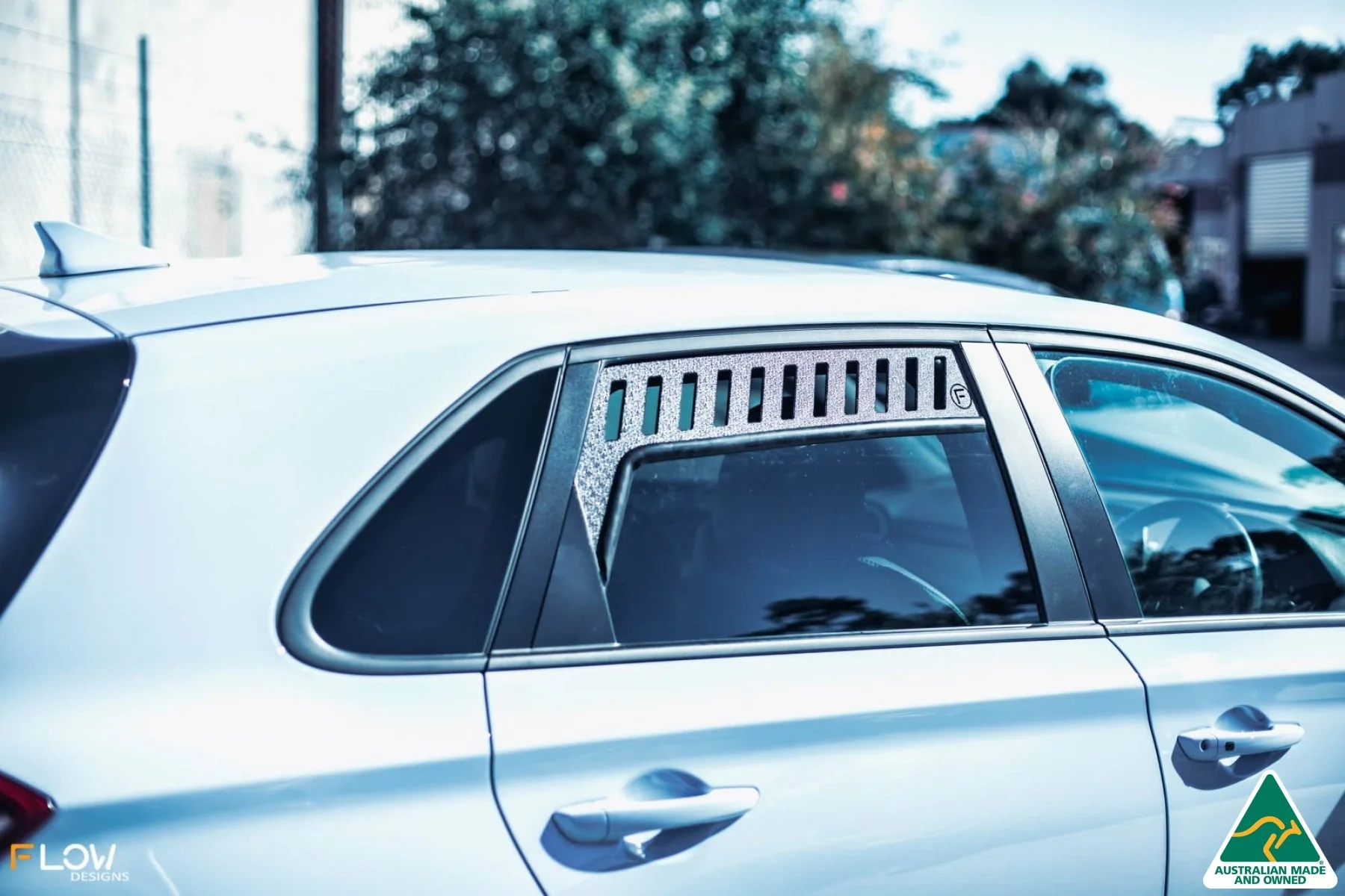 Hyundai Rear Window Vents - Pair - Image 5