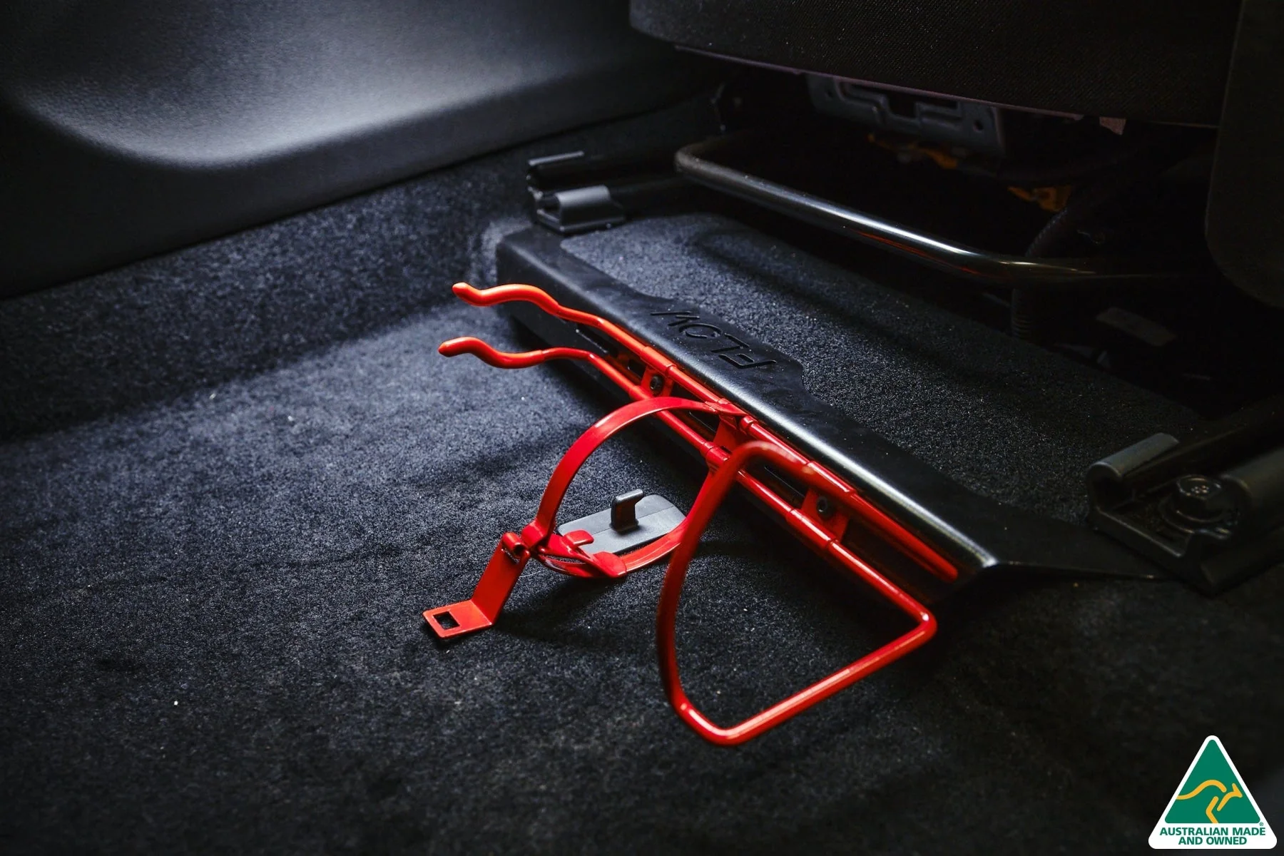 Flow Designs i30 Fire Extinguisher Bracket/Mount - Image 2