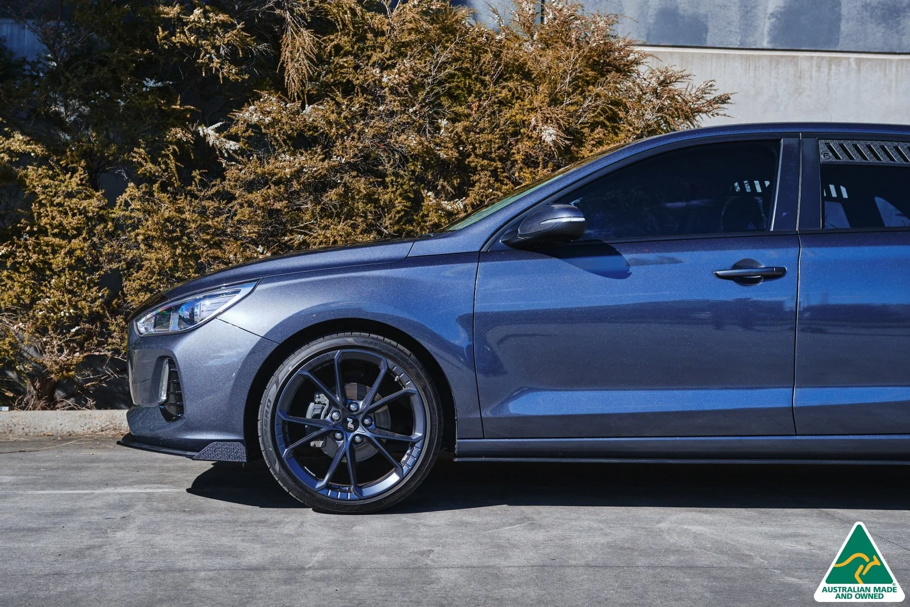 Flow Designs i30 Hatch PD1, PD2 (2018-2020) Front Lip Splitter & Mounting Brace [GLOSS BLACK] - Image 4