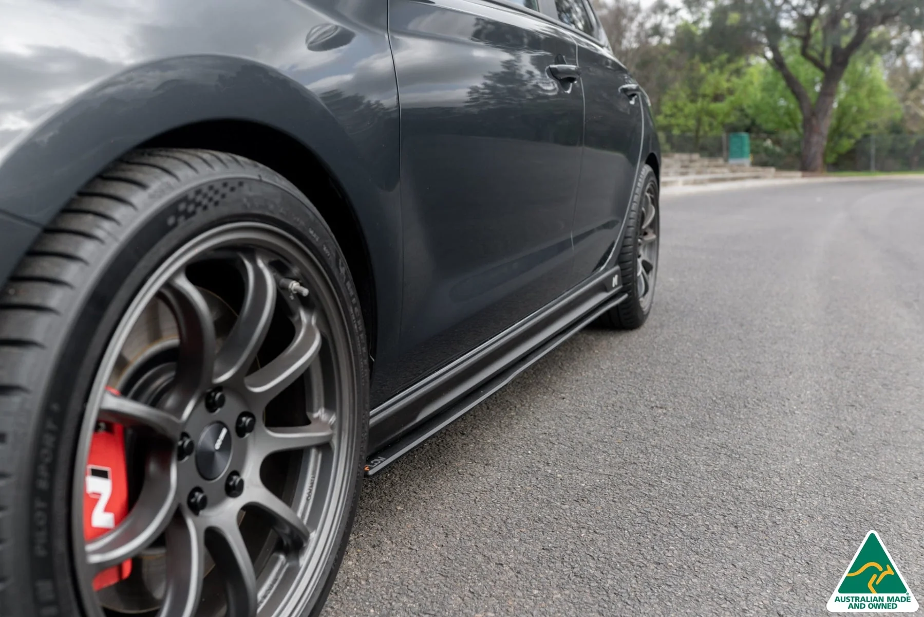 Flow Designs i30N Fastback PD FL (2022+) Side Skirt Splitters [GLOSS BLACK] - Pair - Image 2