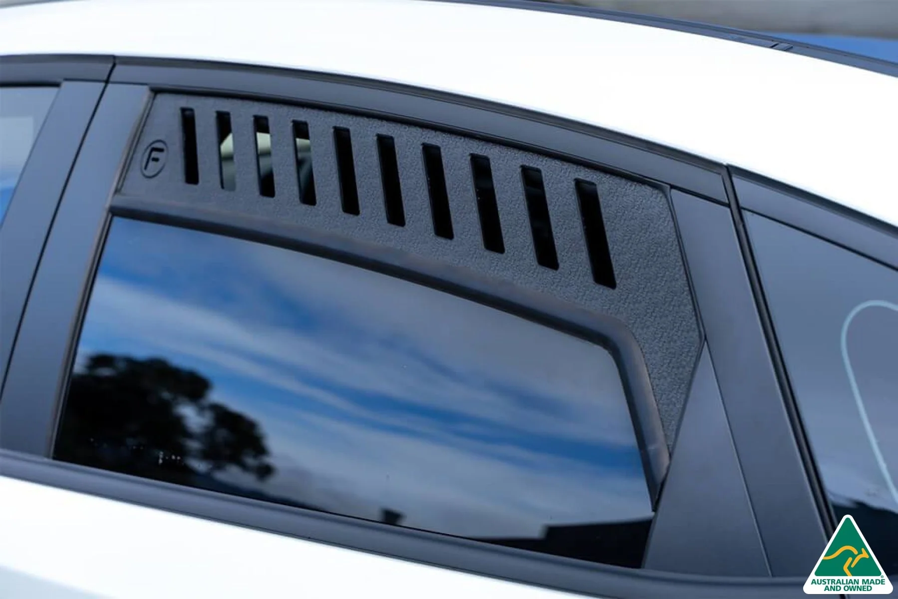 Flow Designs i30N Fastback Rear Window Vents - Pair - Image 28