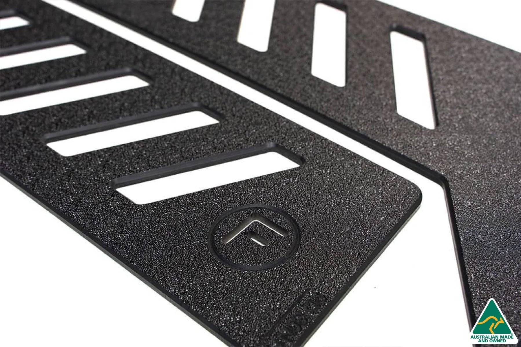 Flow Designs i30N Fastback Rear Window Vents - Pair - Image 3