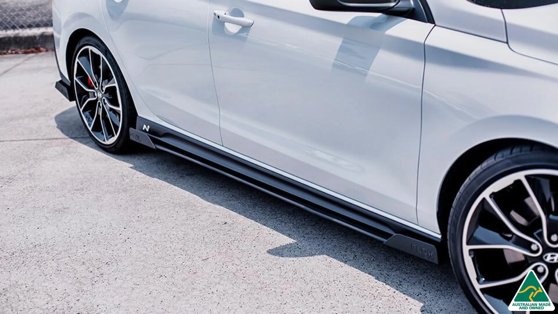 Flow Designs i30N Fastback PD Side Skirt Splitter Winglets - Pair - Image 3