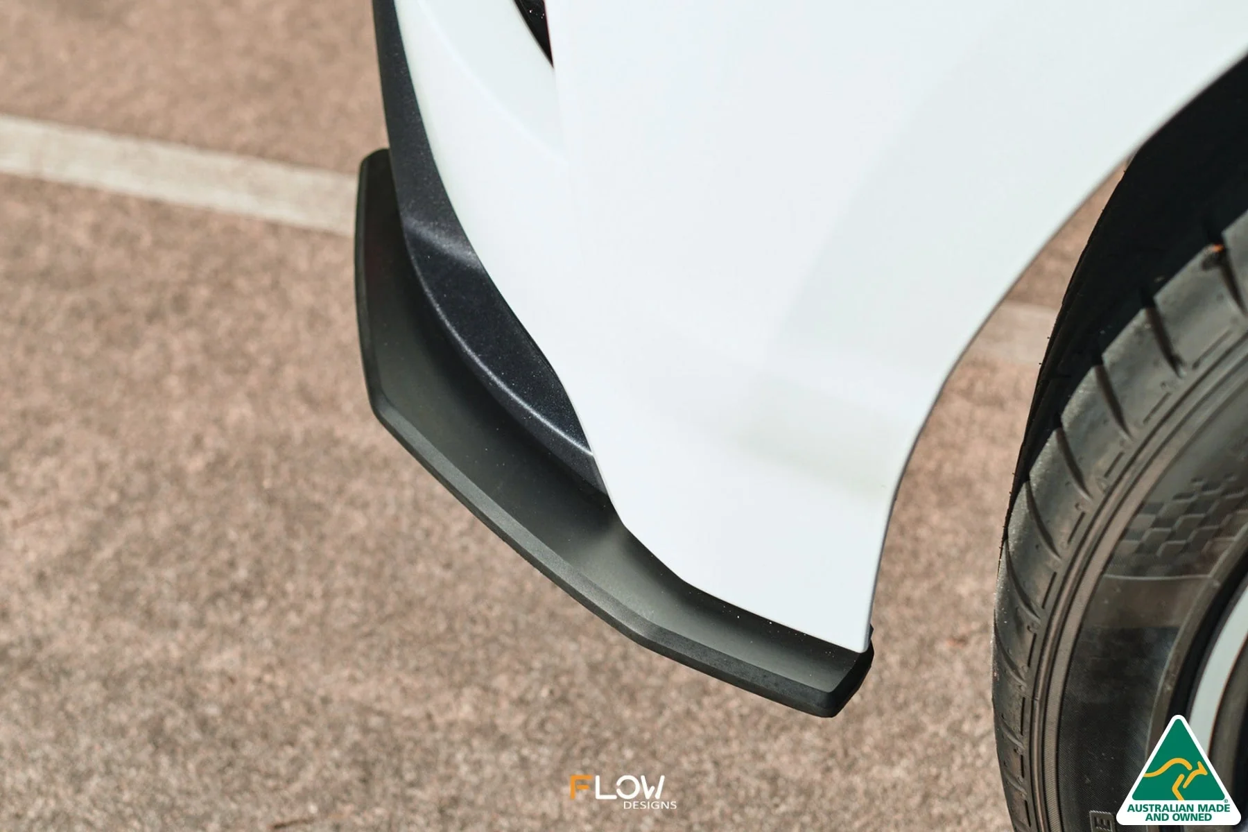 Flow Designs Kona N Rear Spats [GLOSS BLACK] - Pair - Image 4