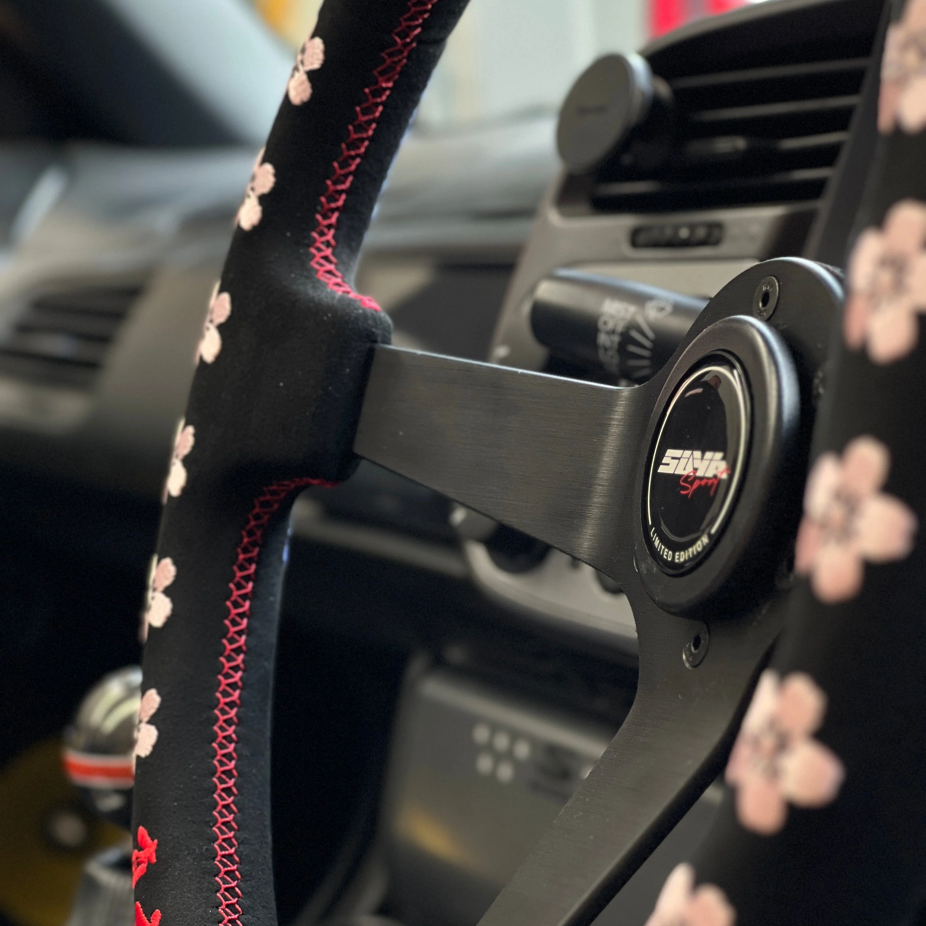 SUYA Steering - Premium Suede Racing Steering Wheel with Horn Button - "JDM Culture" - Image 4