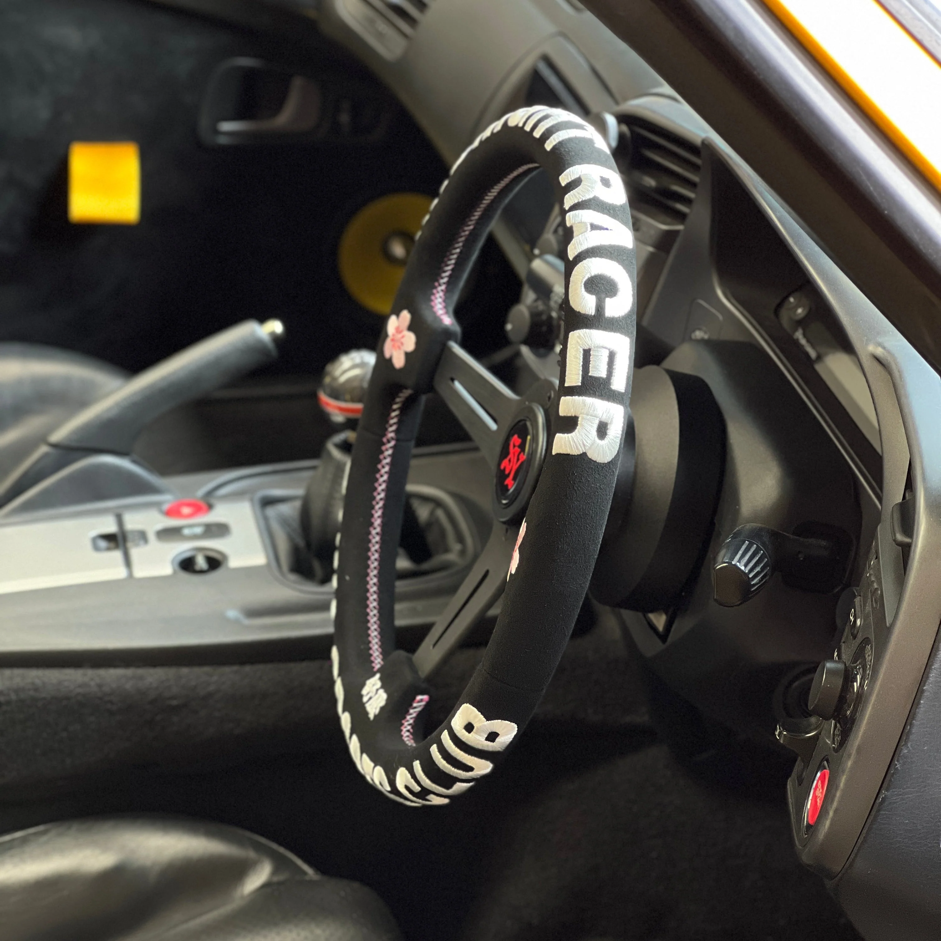 SUYA Steering - Premium Suede Racing Steering Wheel with Horn Button - "Midnight Racer" - Image 4